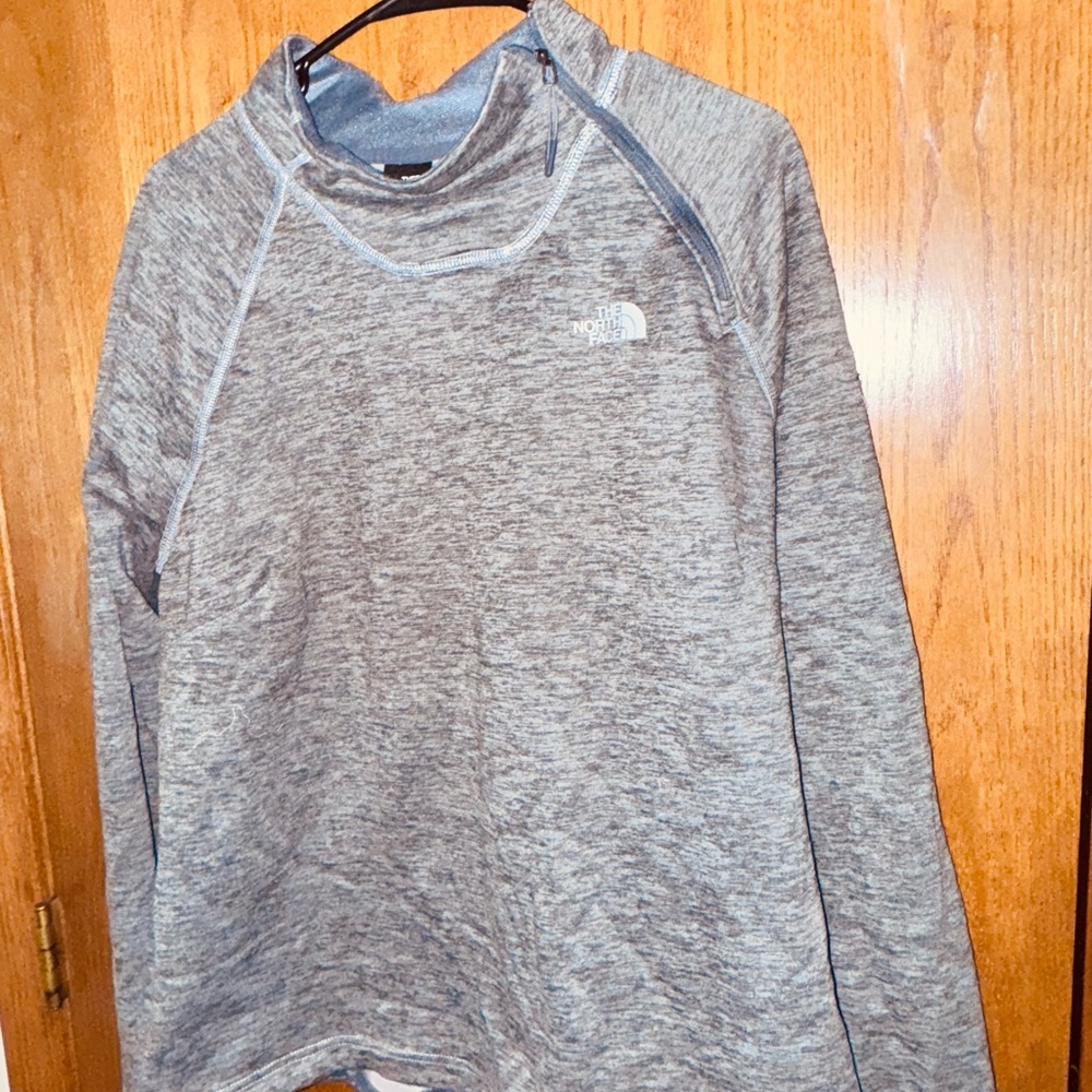 The North Face Heathered Gray Pullover